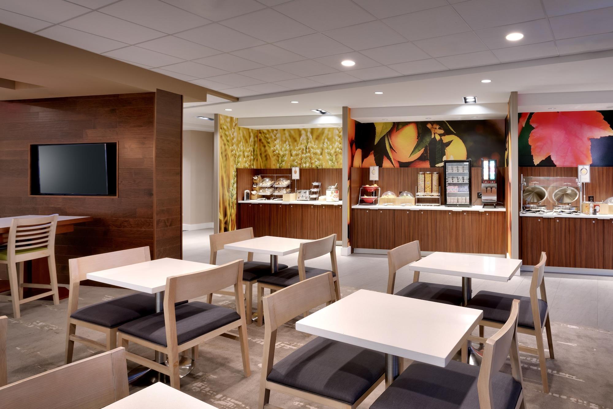 Fairfield Inn & Suites By Marriott Springfield North Экстерьер фото