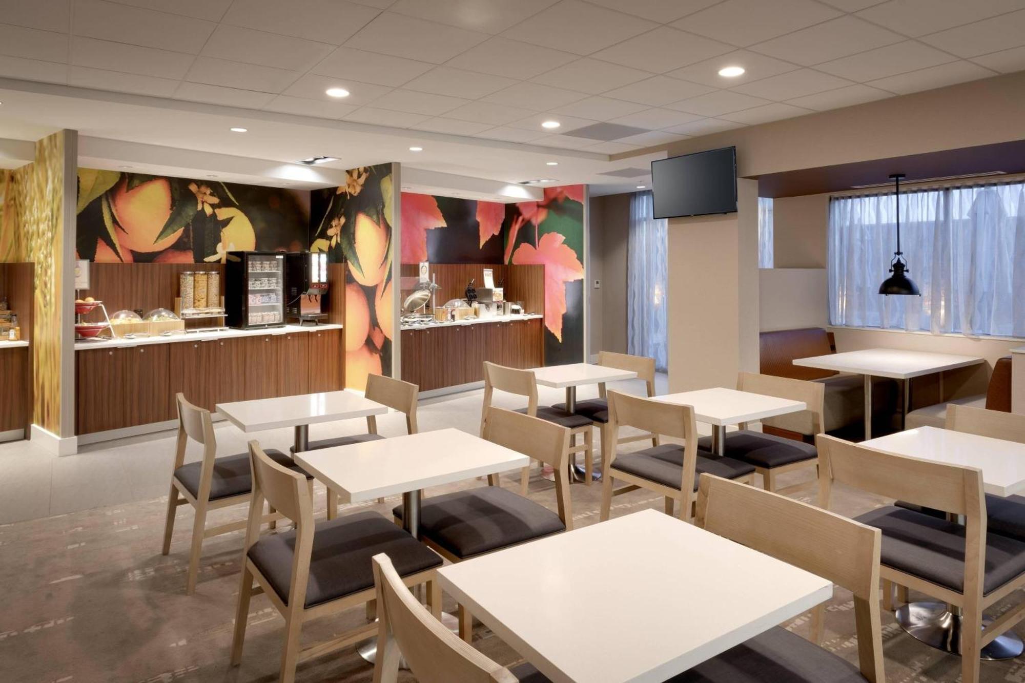 Fairfield Inn & Suites By Marriott Springfield North Экстерьер фото