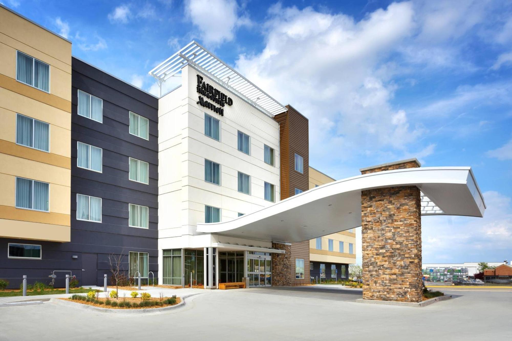 Fairfield Inn & Suites By Marriott Springfield North Экстерьер фото